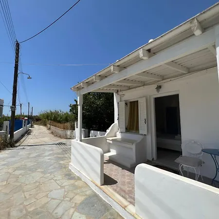 펜션 Peaceful House Naxos City